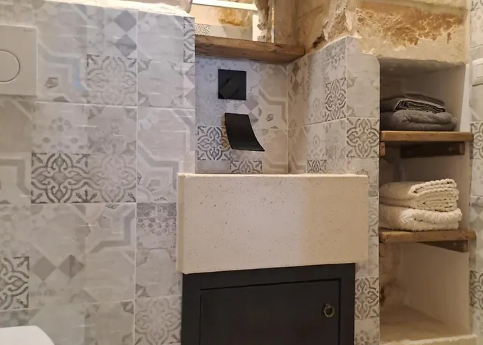 Petrakis House * Ostuni